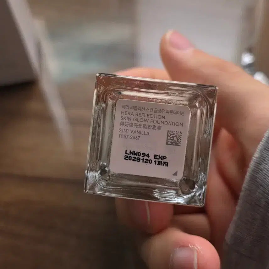 [BUNJANG] Hera Reflection Skin Glow Foundation 21N / (새상품) 헤라리플렉션 스킨 글로우 파운데이션 21N