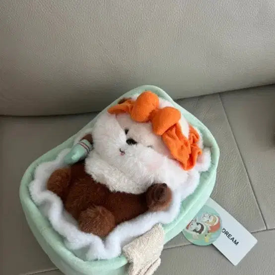 [BUNJANG] Weeekly Soojin Uso Uso Bath Doll (Medium) / 해달 수달 우소우소 목욕 인형 중형 새상품