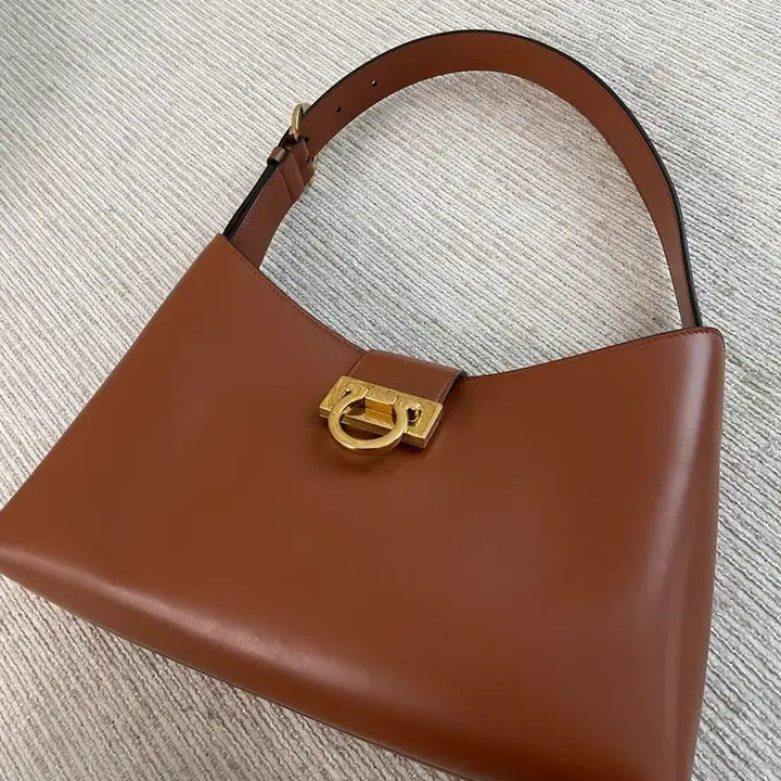 [BUNJANG] Ferragamo Tri-Folio Shoulder Bag Tan / 페라가모 트리폴리오 숄더백 탄 컬러