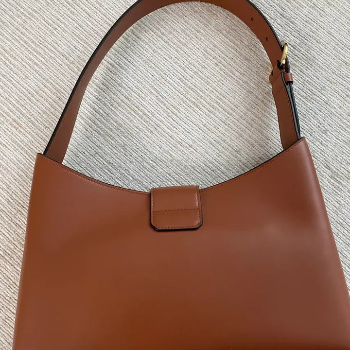 [BUNJANG] Ferragamo Tri-Folio Shoulder Bag Tan / 페라가모 트리폴리오 숄더백 탄 컬러