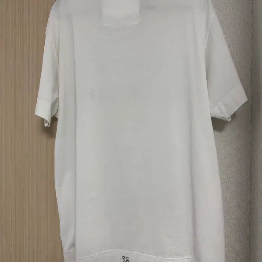 [BUNJANG] Givenchy T-shirt / 지방시 반팔티