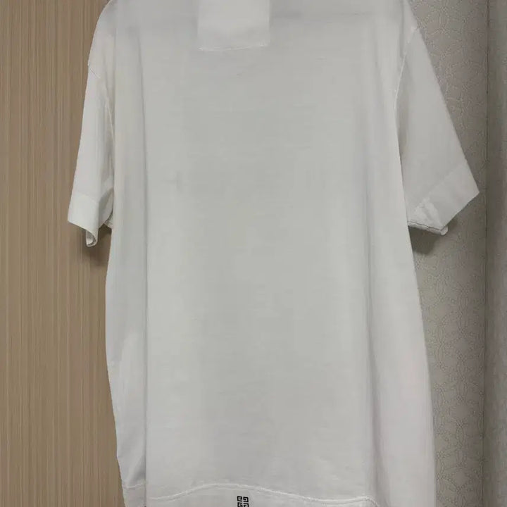 [BUNJANG] Givenchy T-shirt / 지방시 반팔티