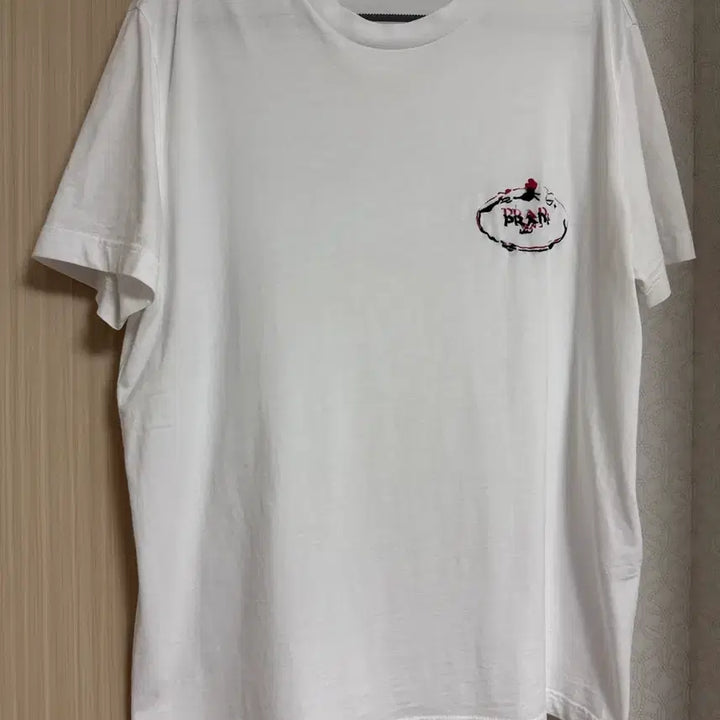 [BUNJANG] Prada Embroidered Logo T-shirt / 프라다 자수로고 반팔티