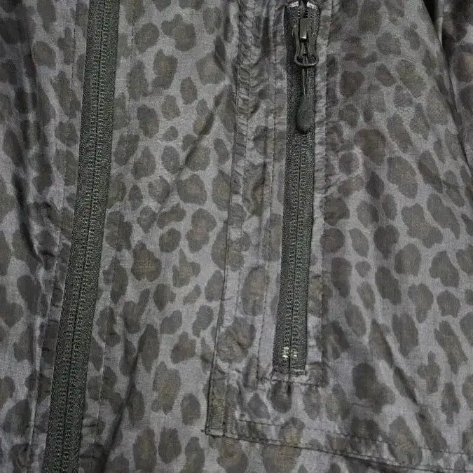 [BUNJANG] Needles Leopard C.E Down Jacket / 니들스 레오파드 C.E 다운 자켓