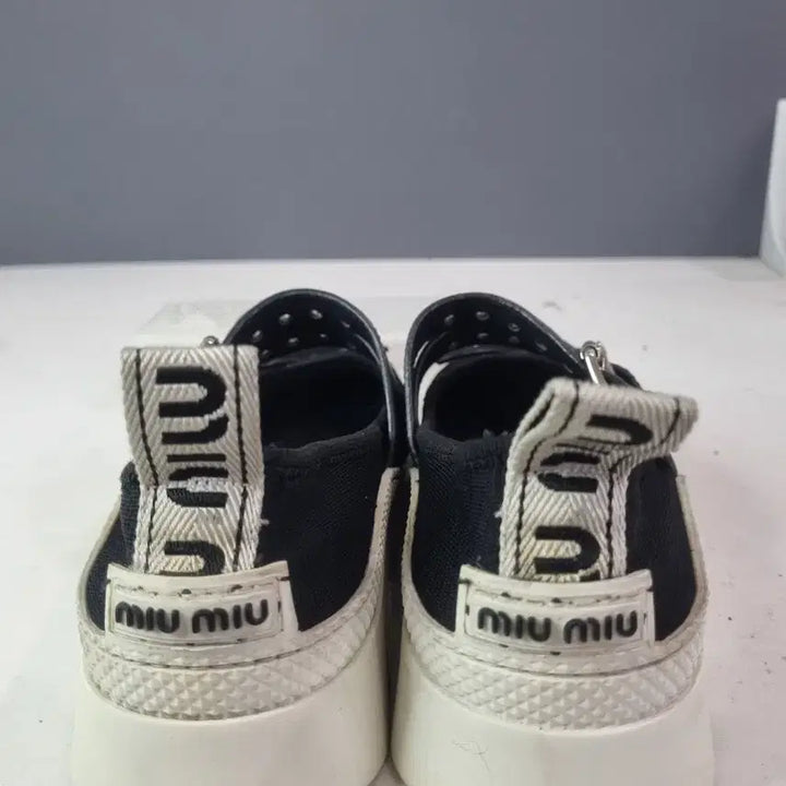 [BUNJANG] Miu Miu Ballerina Platform / 효자빈티지 38 미우미우 발레리나 플랫폼