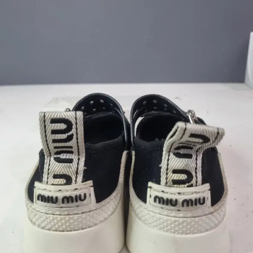 [BUNJANG] Miu Miu Ballerina Platform / 효자빈티지 38 미우미우 발레리나 플랫폼