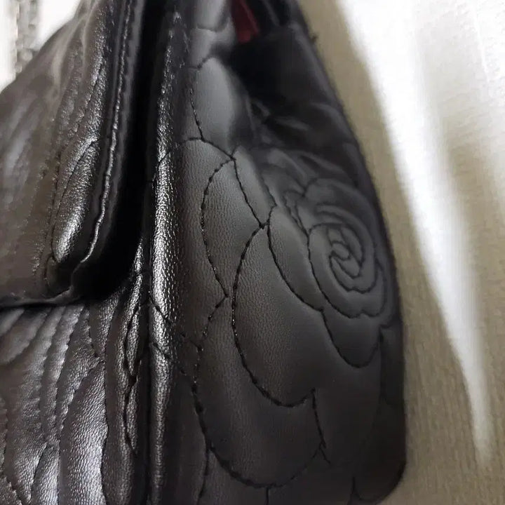 [BUNJANG] Black Rose Quilted Chain Bag / 블랙 장미 퀼팅 체인백