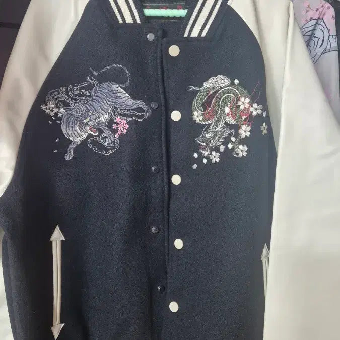 [BUNJANG] Ewiser Tiger Dragon Phoenix Embroidered Baseball Jacket XL / Ewiser 호랑이 용 불사조 최고급 자수 야구 점퍼 자켓 XL 새상품