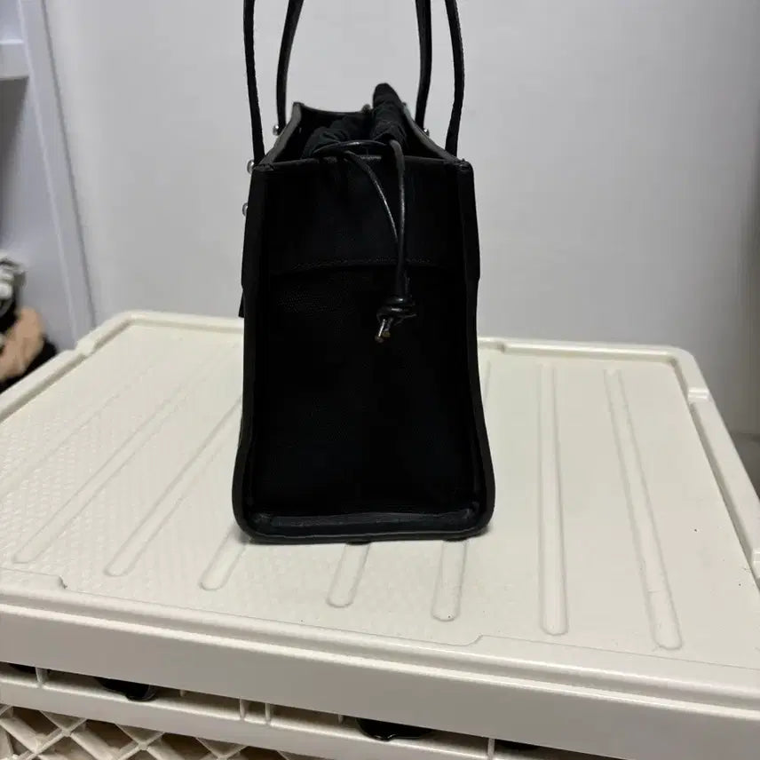 [BUNJANG] SIE Amber Contrast Bag Black Mini Bag / 시에 sie 앰버 콘트라스트백 블랙 미니백