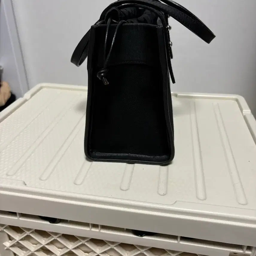 [BUNJANG] SIE Amber Contrast Bag Black Mini Bag / 시에 sie 앰버 콘트라스트백 블랙 미니백