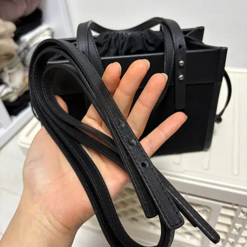 [BUNJANG] SIE Amber Contrast Bag Black Mini Bag / 시에 sie 앰버 콘트라스트백 블랙 미니백