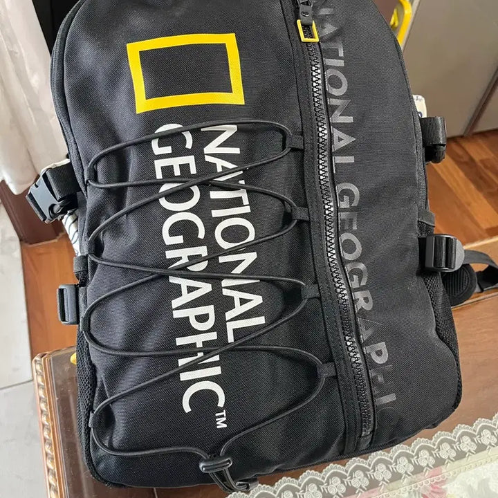 [BUNJANG] National Geographic Black Backpack / 내셔널지오그래픽 블랙 백팩