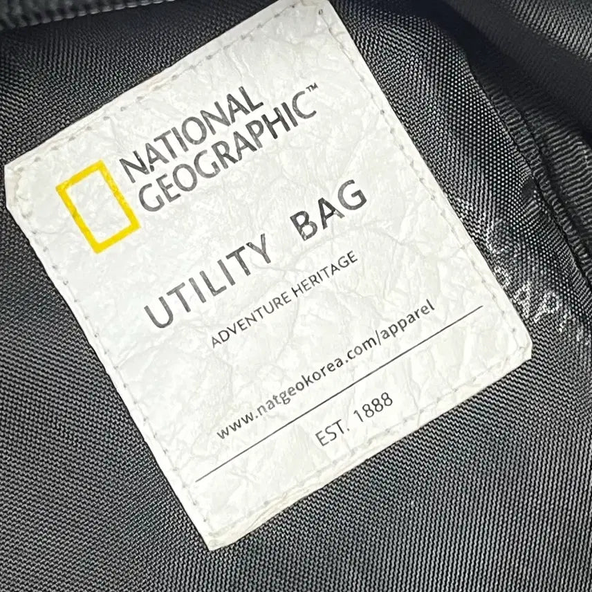 [BUNJANG] National Geographic Black Backpack / 내셔널지오그래픽 블랙 백팩