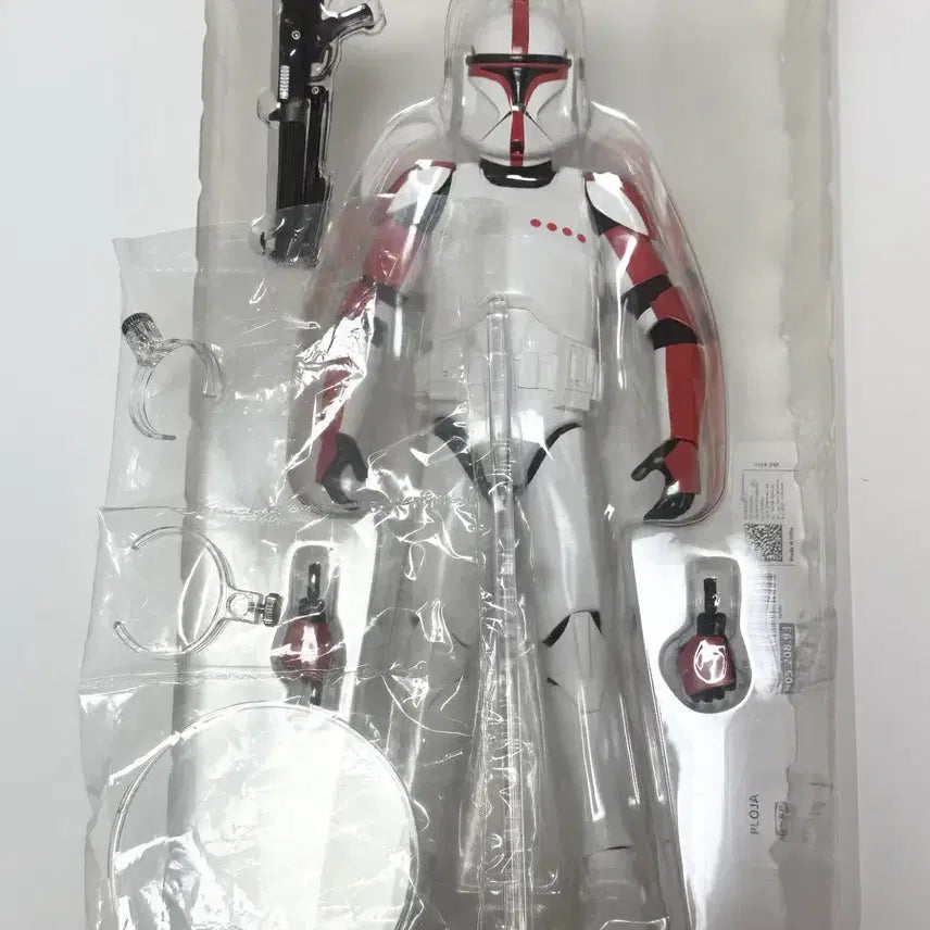 [BUNJANG] Star Wars Clone Trooper Captain Figure 30cm / 스타워즈 클론 트루퍼 캡틴 피규어 30cm (전시상품)