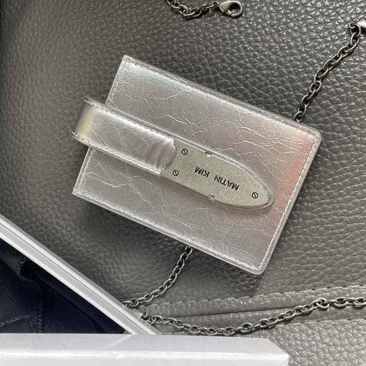 [BUNJANG] Matinkim Silver Mini Card Wallet Chain Bag / 마뗑킴 실버 미니 카드 지갑 체인백