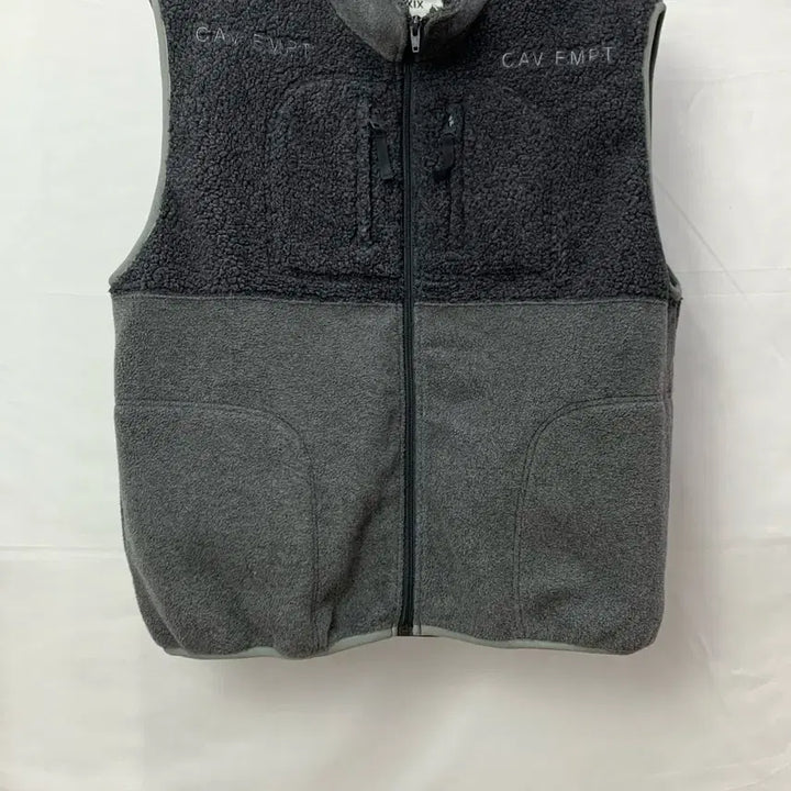 [BUNJANG] Cav Empt Fleece Zip Vest / 카브엠트 fleece zip vest 플리스 베스트