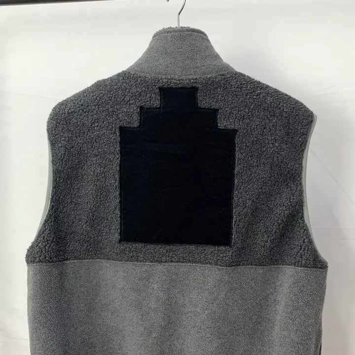 [BUNJANG] Cav Empt Fleece Zip Vest / 카브엠트 fleece zip vest 플리스 베스트