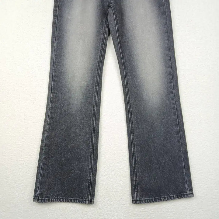 [BUNJANG] Women's Black Wash Bootcut Denim Jeans (Size S) / 여성 흑청 워싱 부츠컷 데님 팬츠 청바지(S)