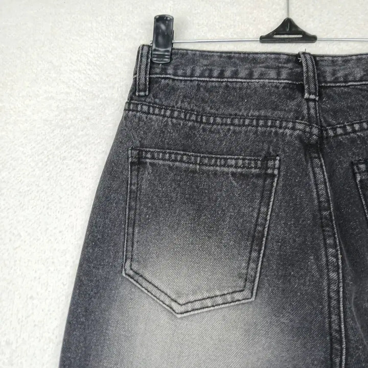 [BUNJANG] Women's Black Wash Bootcut Denim Jeans (Size S) / 여성 흑청 워싱 부츠컷 데님 팬츠 청바지(S)