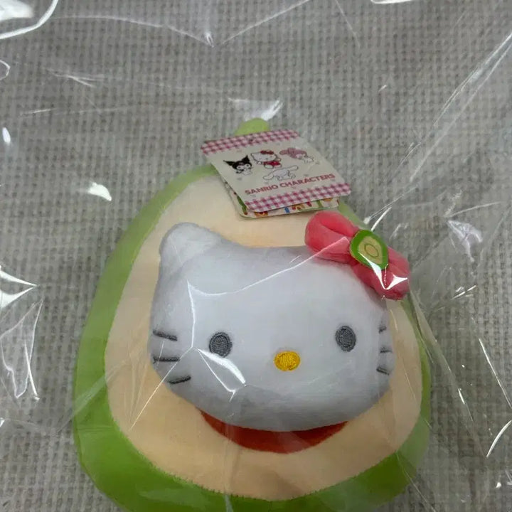 [BUNJANG] Sanrio Avocado Hello Kitty Doll / 산리오 헬로키티 아보카도 인형 새상품