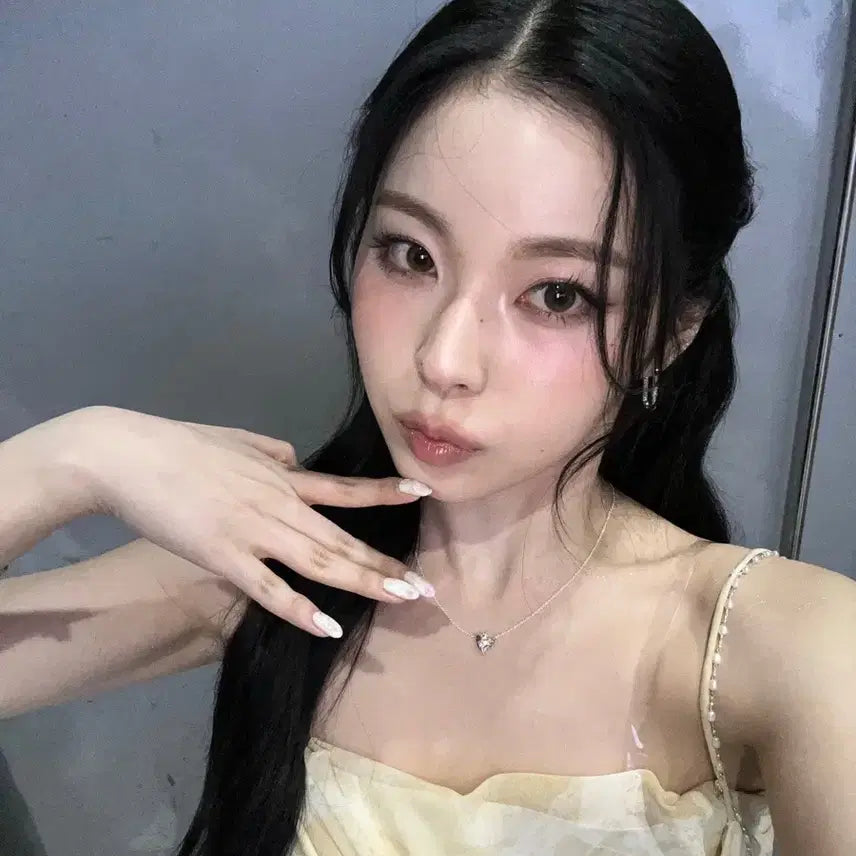 엔믹스 NMIXX 엠카mc 착장 규진 싸인폴라 양도