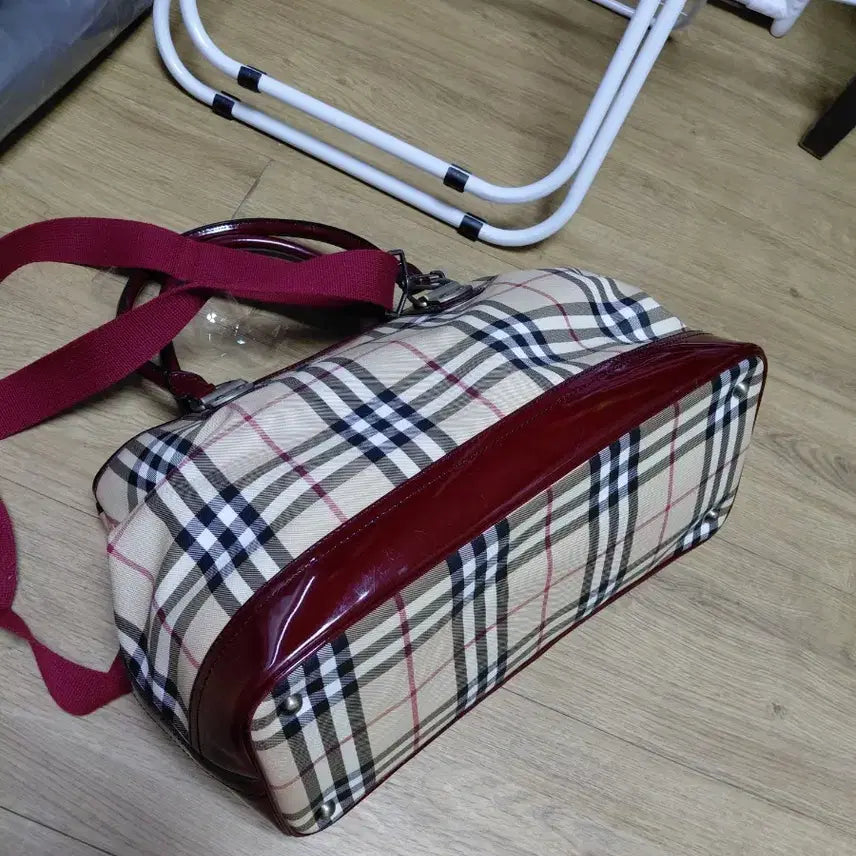 [BUNJANG] Burberry Nova Check Tote/Shoulder Bag M-L Size / 버버리 노바체크 토트/ 숄더백 M-L 사이즈 (37*26 폭20)