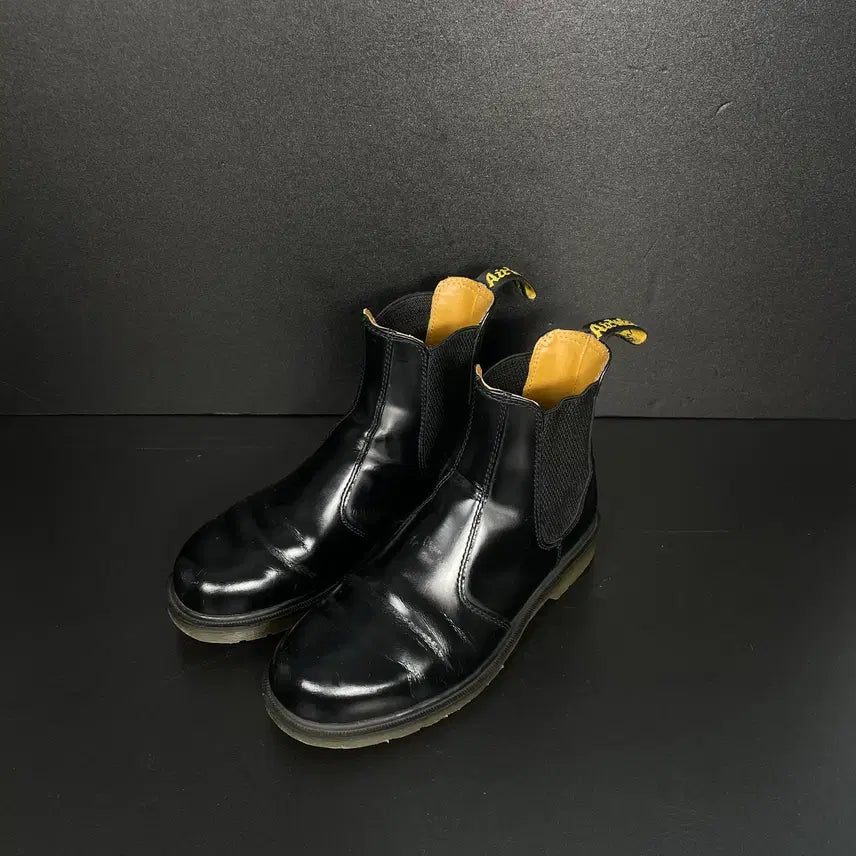 [BUNJANG] Dr. Martens 2976 Chelsea Boots / [245] 닥터마틴 2976 첼시 부츠