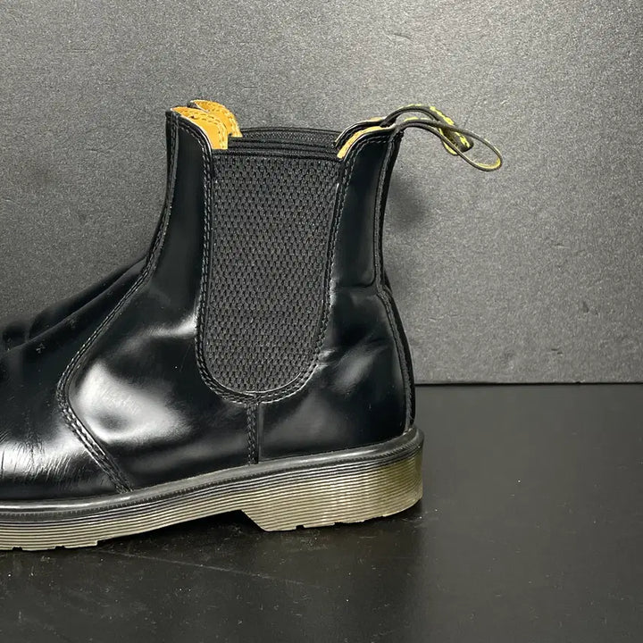 [BUNJANG] Dr. Martens 2976 Chelsea Boots / [245] 닥터마틴 2976 첼시 부츠
