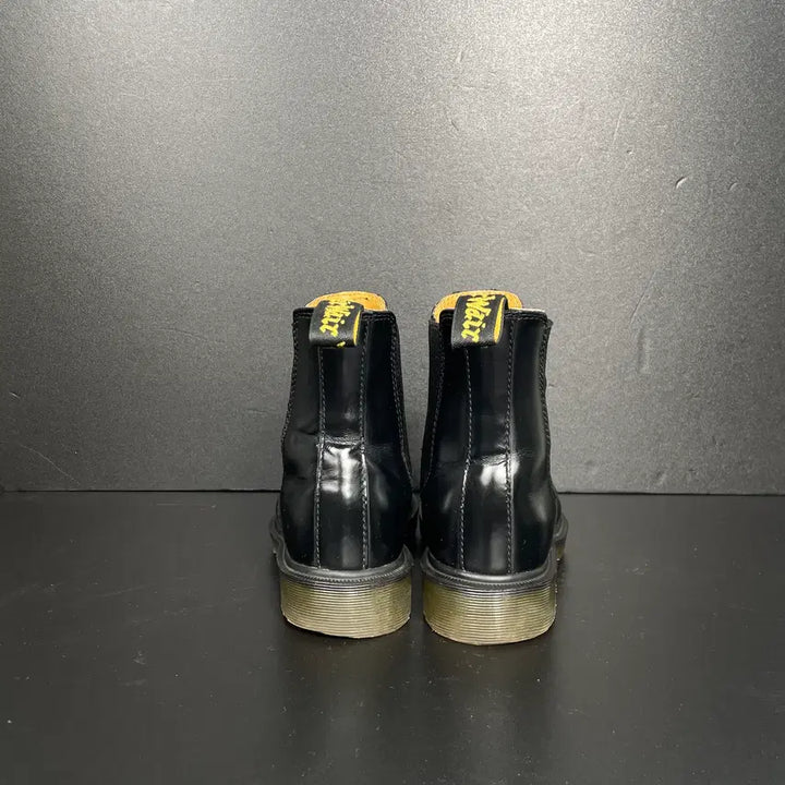 [BUNJANG] Dr. Martens 2976 Chelsea Boots / [245] 닥터마틴 2976 첼시 부츠
