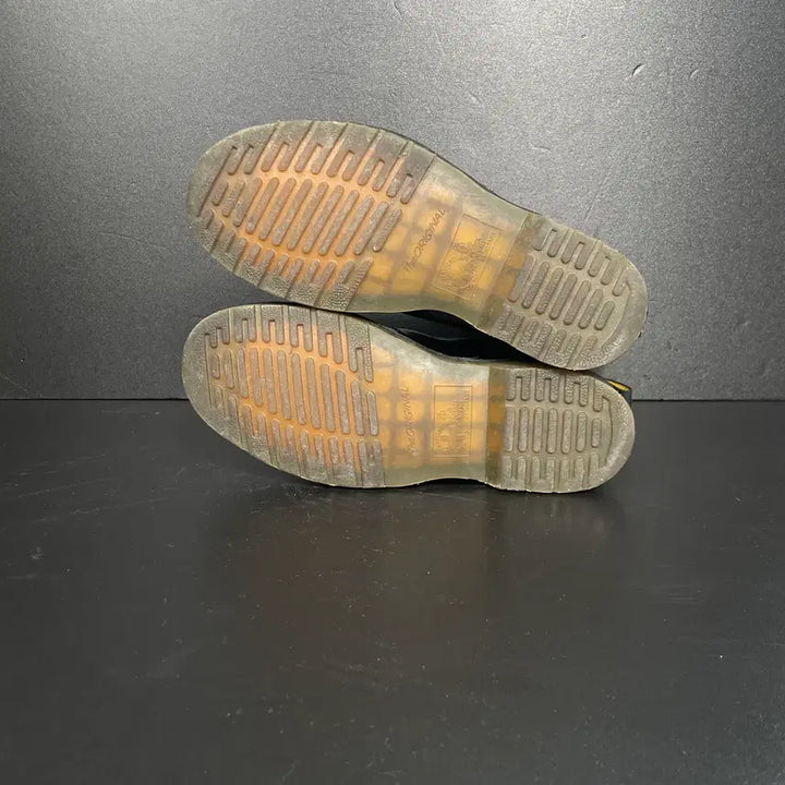 [BUNJANG] Dr. Martens 2976 Chelsea Boots / [245] 닥터마틴 2976 첼시 부츠