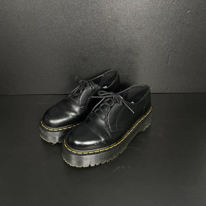 [BUNJANG] Dr. Martens Zerrick Quad 3-Hole Shoes / [255] 닥터마틴 재릭 쿼드 3홀