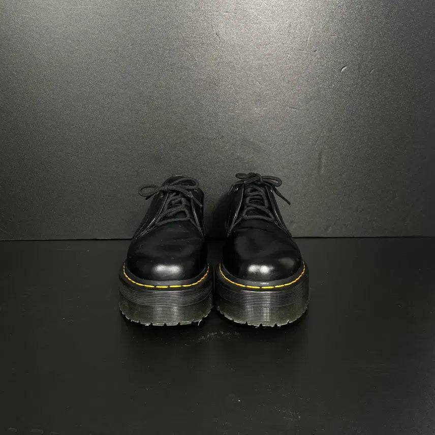 [BUNJANG] Dr. Martens Zerrick Quad 3-Hole Shoes / [255] 닥터마틴 재릭 쿼드 3홀