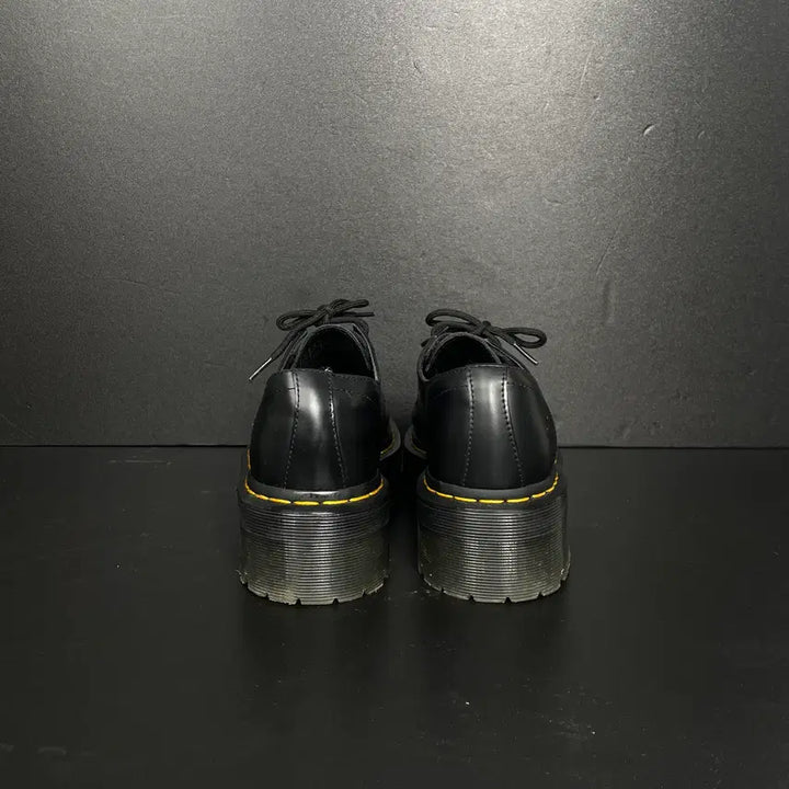 [BUNJANG] Dr. Martens Zerrick Quad 3-Hole Shoes / [255] 닥터마틴 재릭 쿼드 3홀