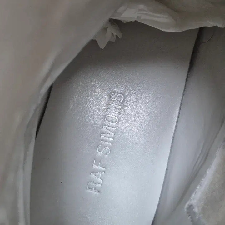 [BUNJANG] Raf Simons Solaris-2 White Boots / (41)라프시몬스(러너) 솔라리스-2 화이트 부츠