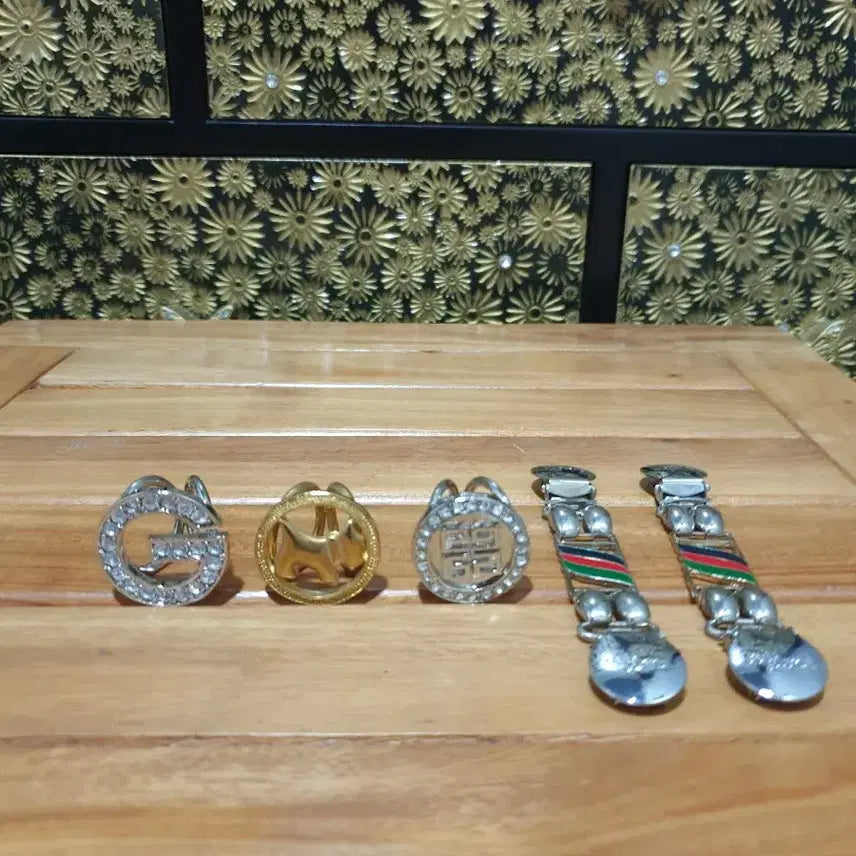 [BUNJANG] Scarf Ring Set / 스카프 고정고리 스카프링 총3개/옷고정집게세트1개 총4개