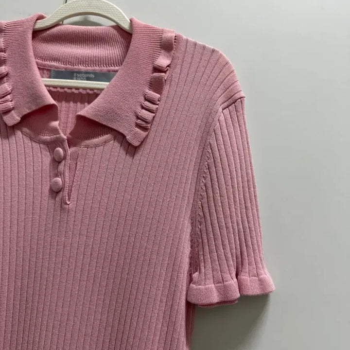 [SOLD OUT] 새상품 에잇세컨즈 핑크 프릴 반팔 니트