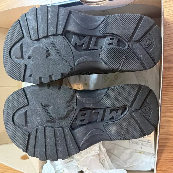 [BUNJANG] MLB NY Black Field Mask / MLB 빅볼청키 필드 마스크 NY 블랙