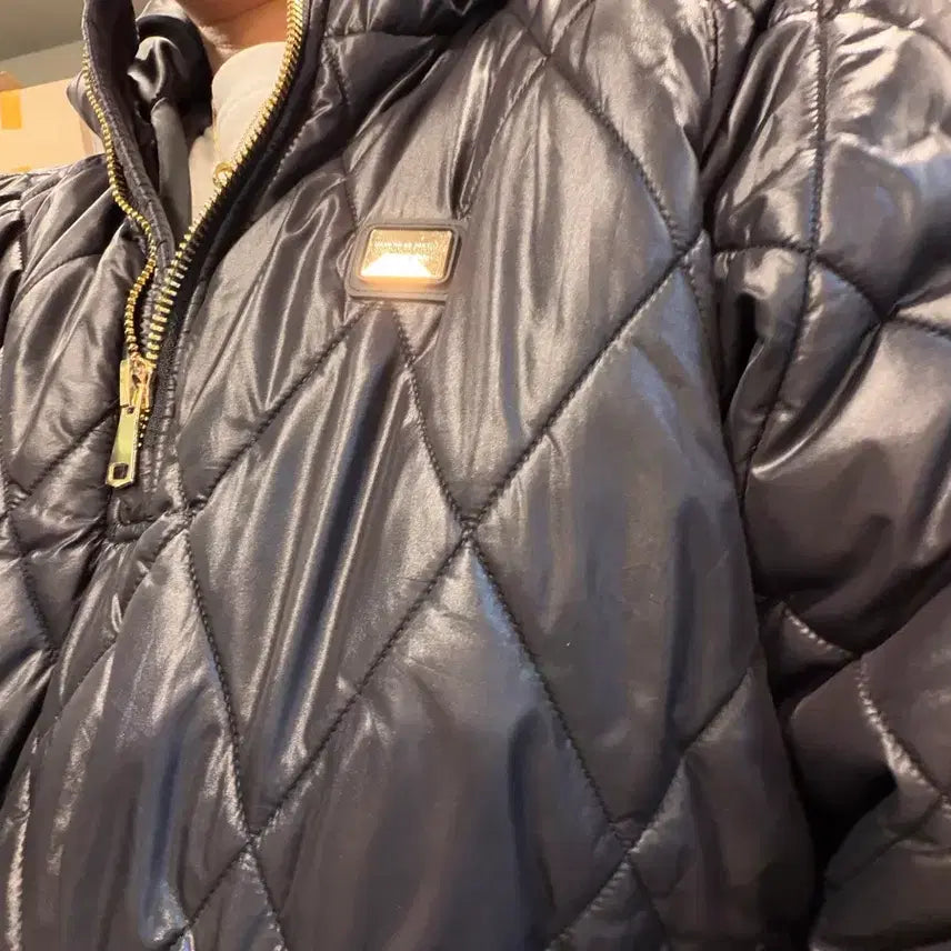[BUNJANG] Gold Quilted Padded Jacket / 금장퀄팅패딩