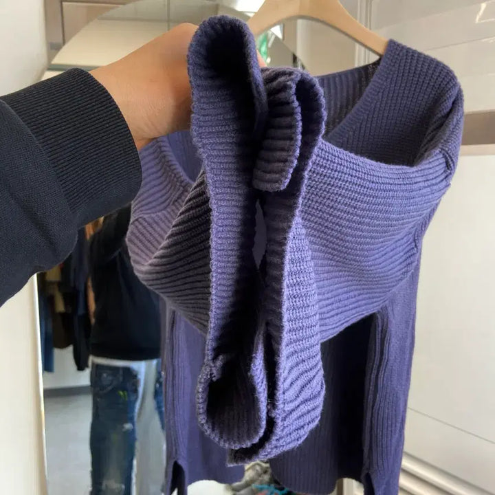 [BUNJANG] Loose Fit Knit / 프리사이즈 루즈핏 니트 Size Free Loose Fit Knit