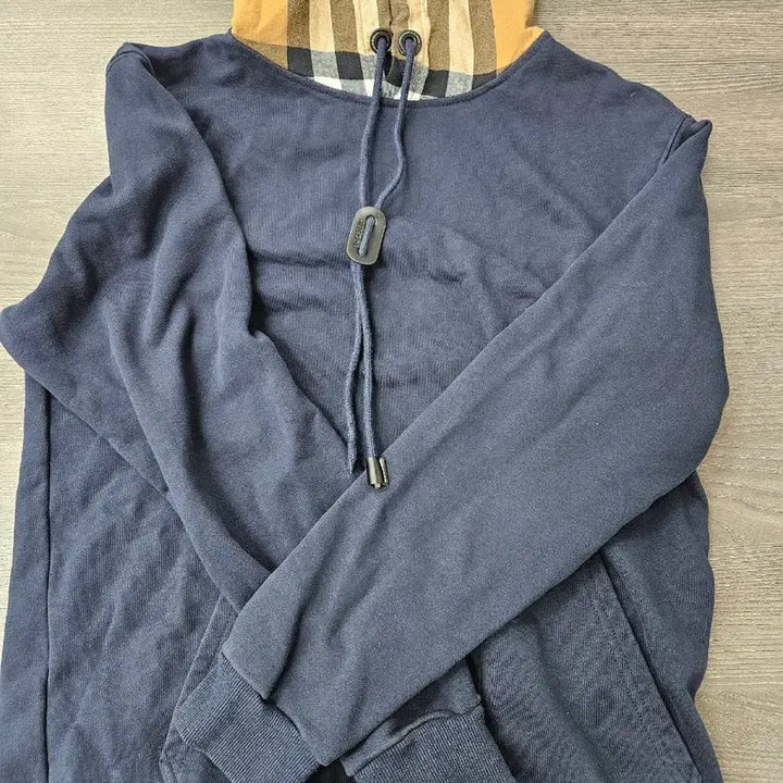 [BUNJANG] Burberry Check Hoodie Navy / 버버리 체크 후드 네이비 팝니다