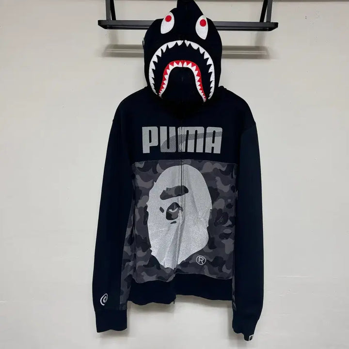 [BUNJANG] Puma x BAPE Shark Hoodie Zip-up (Black) M / 푸마 x 베이프 샤크 후드집업 흑계 M