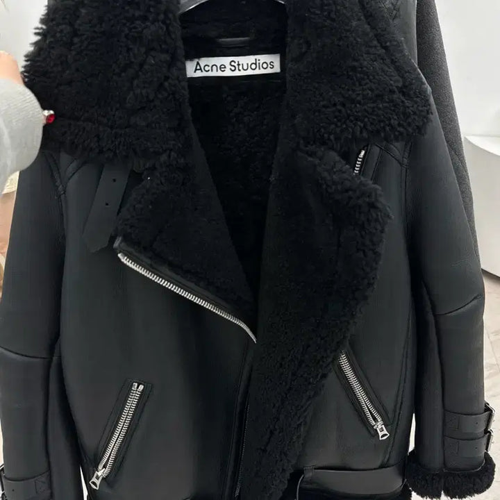 [BUNJANG] Acne Studios Velocity Shearling Jacket / 아크네 스튜디오 벨로시티 무스탕