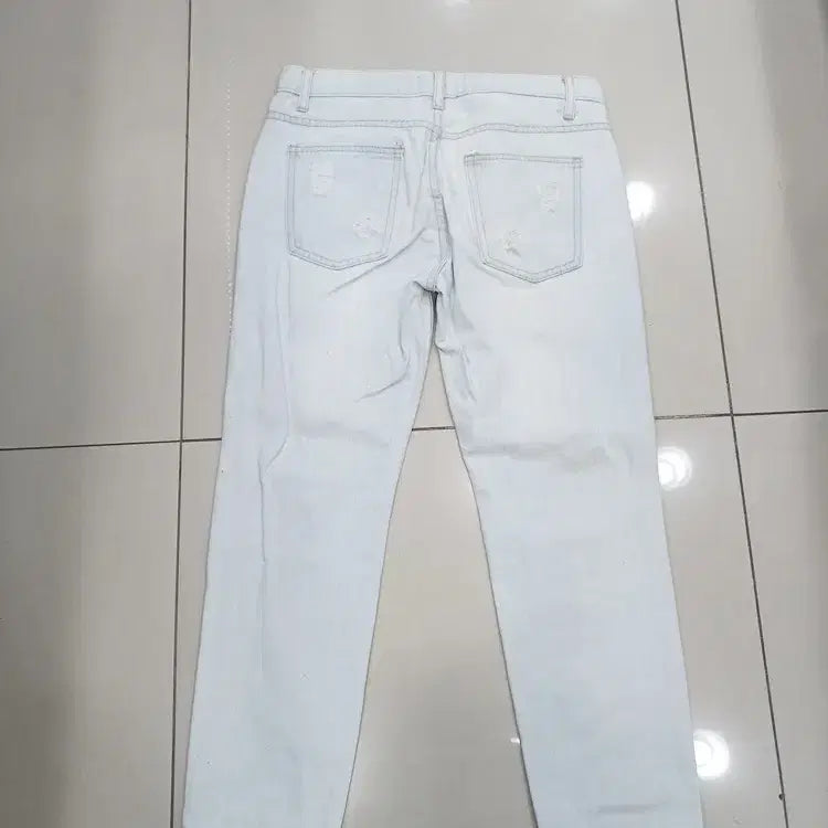 [BUNJANG] Black Rabbit Distressed Vintage Wash Jeans / 블랙래빗 연청 헤짐빈티지워싱 청바지 일자 중고