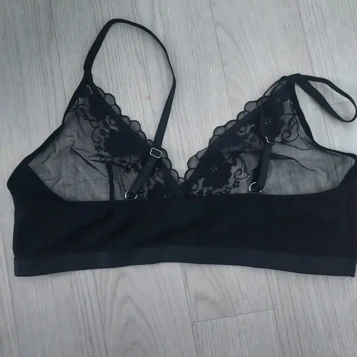 [BUNJANG] Black Lace Bralette / 블랙 레이스 브라렛