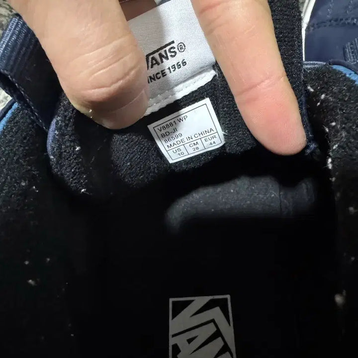 [BUNJANG] Vans Winter Boots - Waterproof - Size 275 - Like New / 반스 윈터부츠 방수 275 사이즈 추천 (거의새것!)