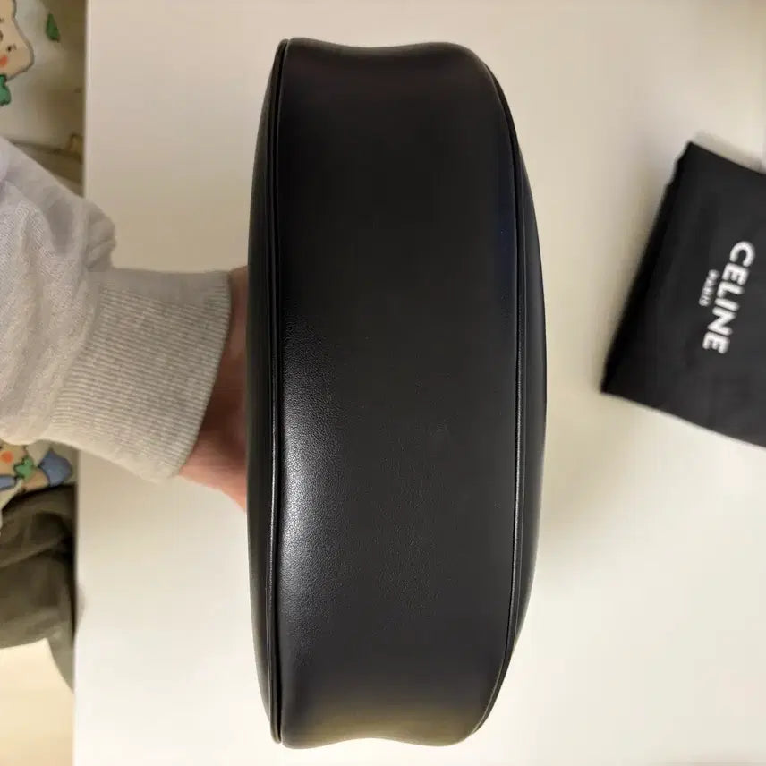 [BUNJANG] Celine Triomphe Black Ava Bag / 셀린느 트리옹프 블랙 아바백