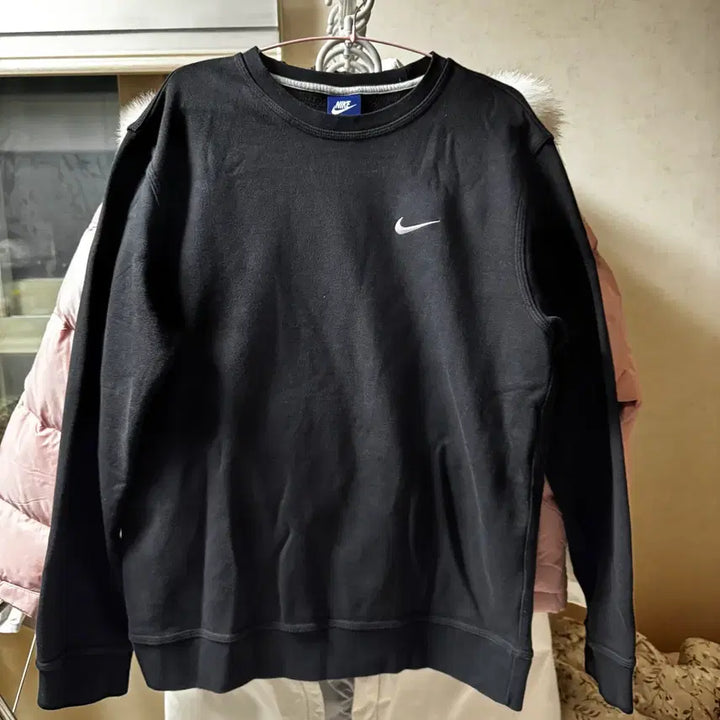 [BUNJANG] Nike Black Sweatshirt / 나이키 블랙 맨투맨
