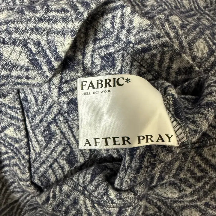 [BUNJANG] ATEEZ Knit Sweater Sample L / 애프터 프레이 울 보트넥 니트 샘플 L