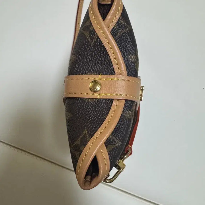 [BUNJANG] Louis Vuitton Pouch Monogram / 루이비통 폴드 미 파우치 모노그램