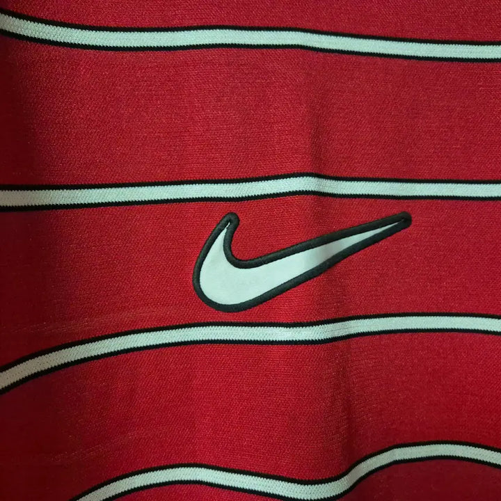 [BUNJANG] Nike 90s Swoosh Stripe Mesh T-shirt Red / 95)나이키 올드스쿨 90s 스우시 스트라이프 매쉬 반팔티 레드